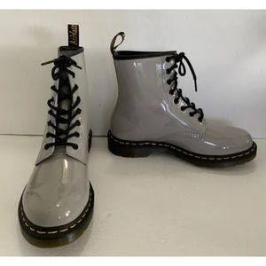 Dr. Martens Doc Gray patent leather combat boots 10 New No Box Bouncing RARE HTF